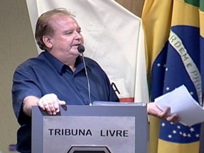 Imagem ilustrativa do uso da Tribuna Livre da Câmara
